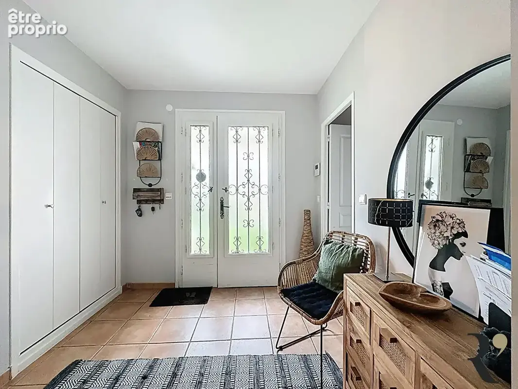 Maison T6 - 200 m² - Terrain 2800 m² - Mons - photo 5