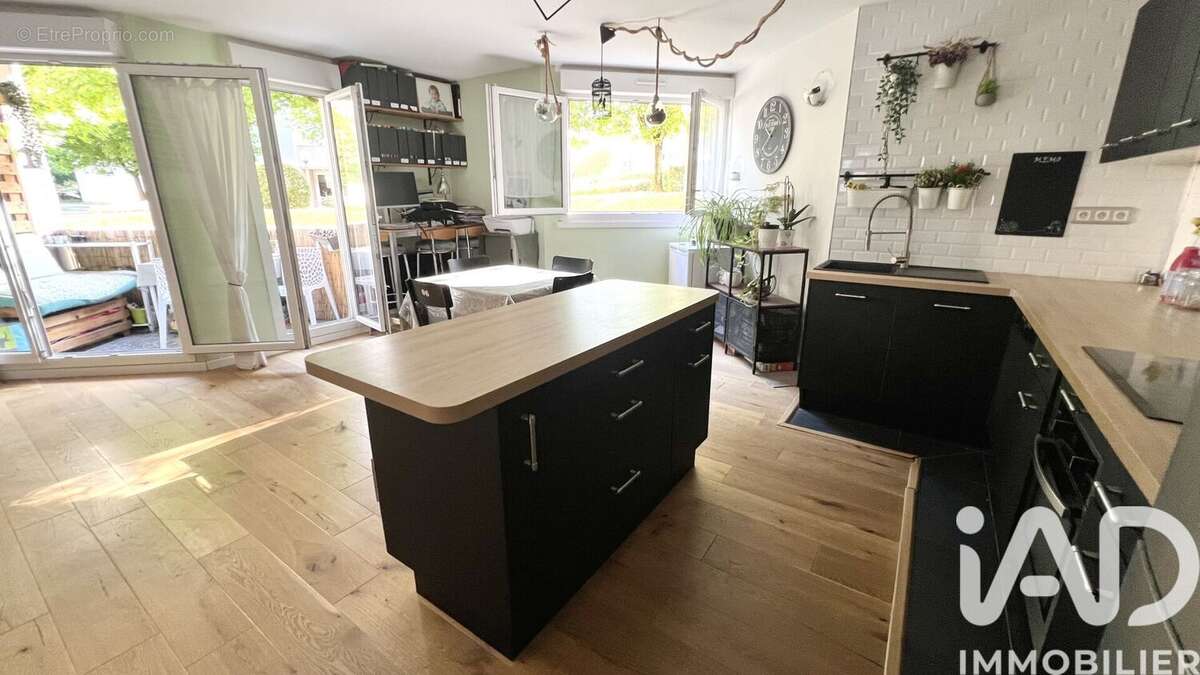 Photo 2 - Appartement à MONTIGNY-LE-BRETONNEUX