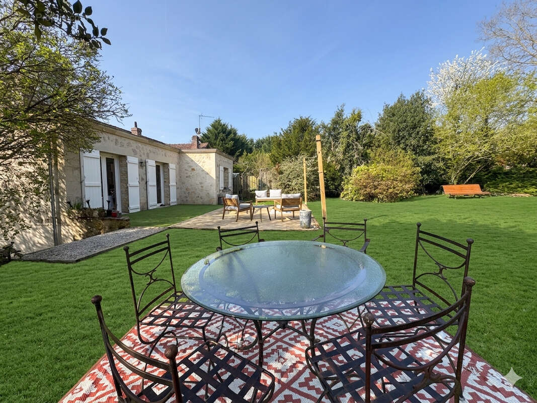 Maison à SENLIS