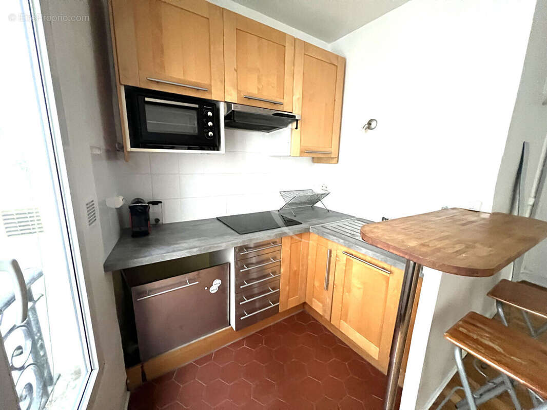 Appartement à PARIS-11E