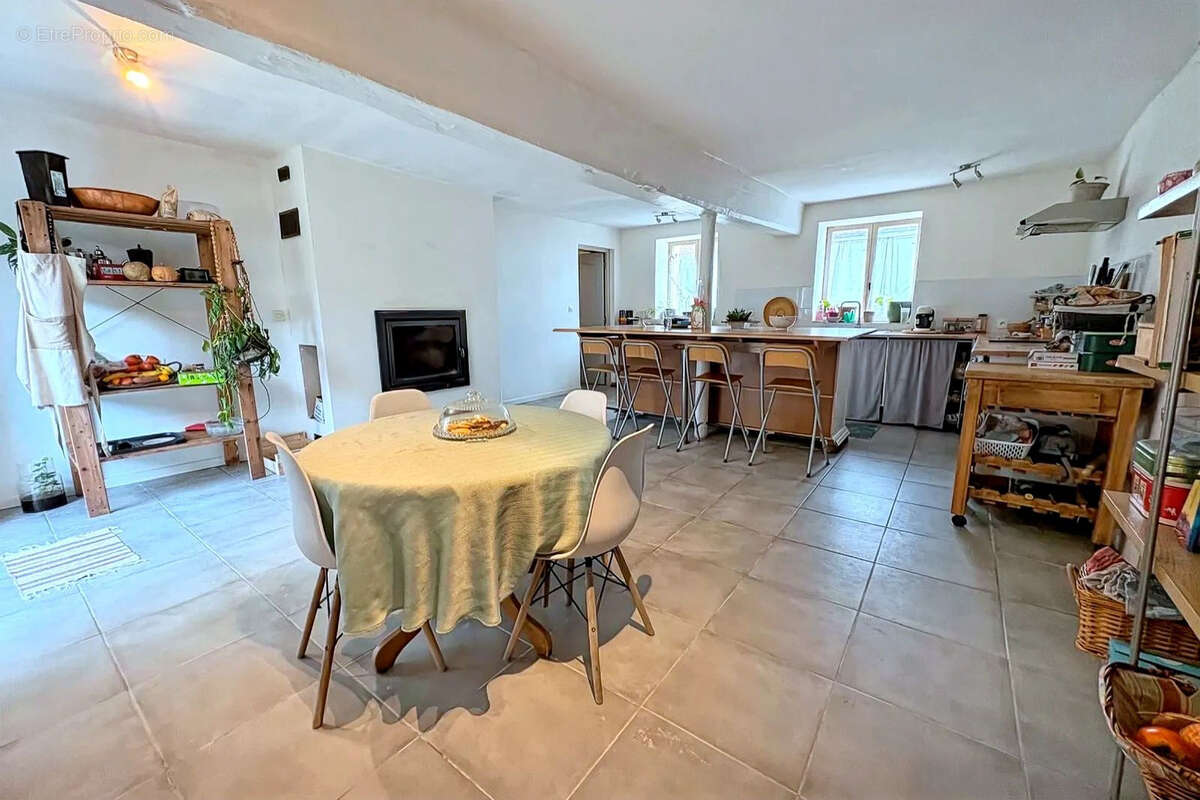 Maison à LA FERTE-GAUCHER