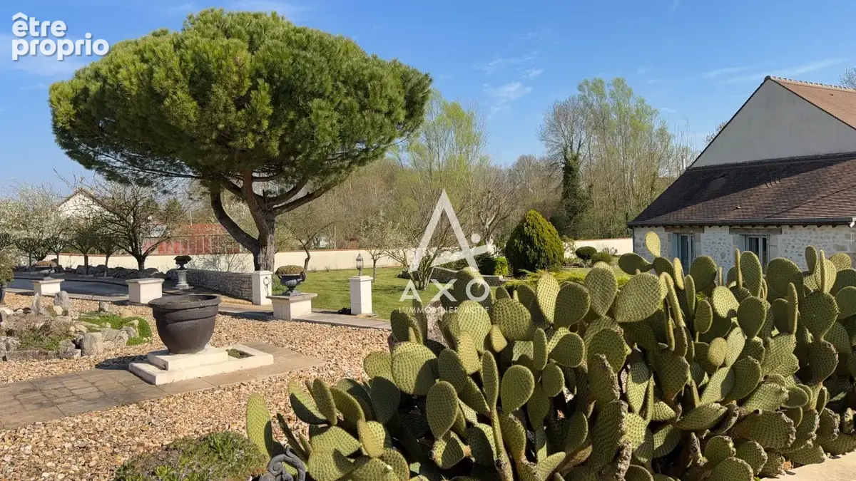 Magnifique Propriété du XIXe siècle avec dépendances - photo 5