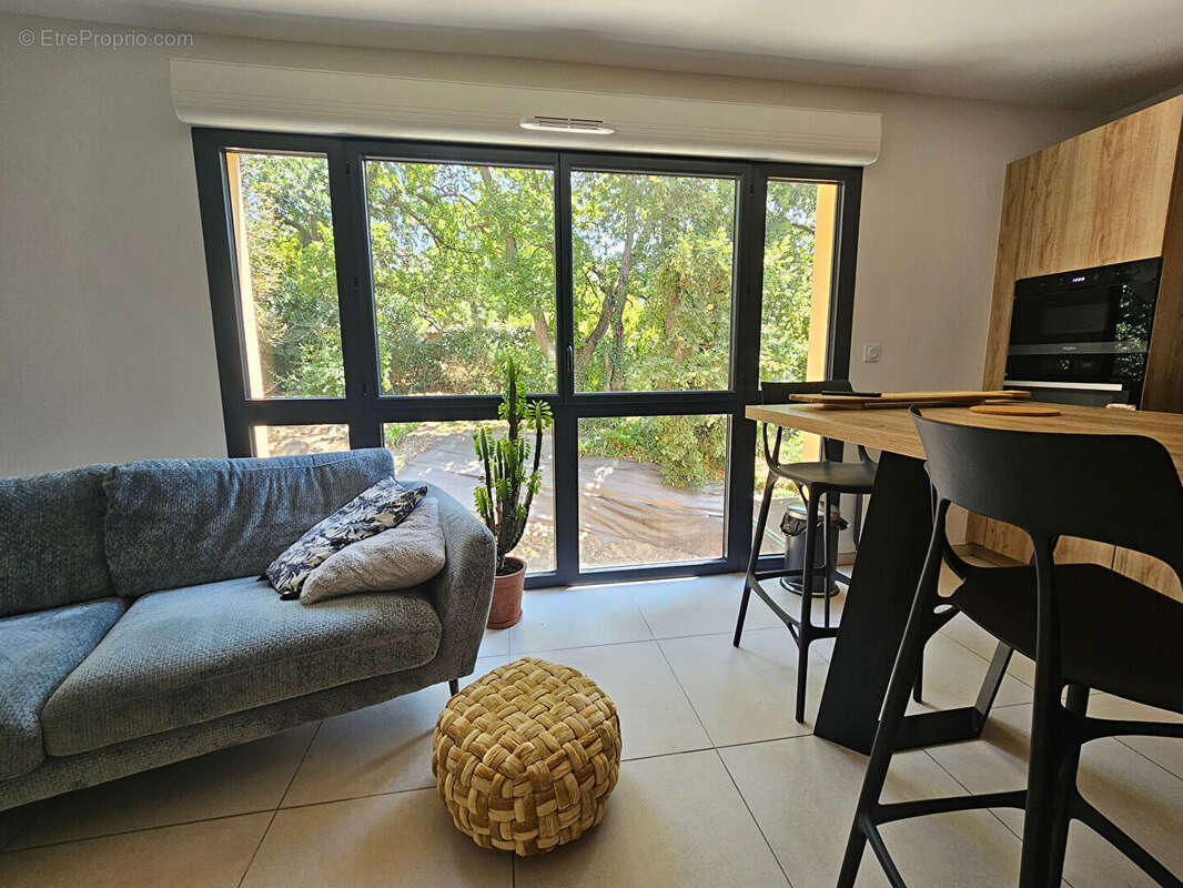Aix En Provence  - Appartement T4 RECENT avec terrasse - Possibilité de box - photo 4