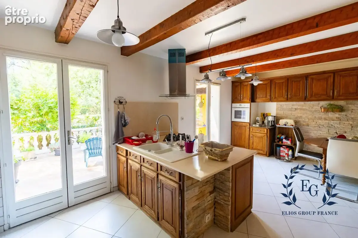 Maison 5 pièces 176 m² à vendre à Nans-Les-Pins (83860) - photo 6