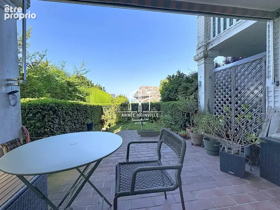 Appartement à TROUVILLE-SUR-MER