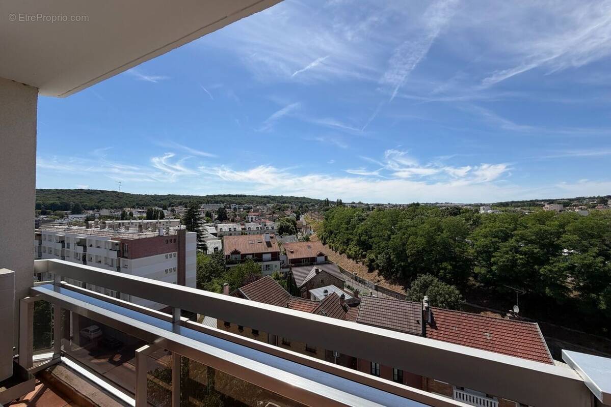 Appartement à CHAVILLE