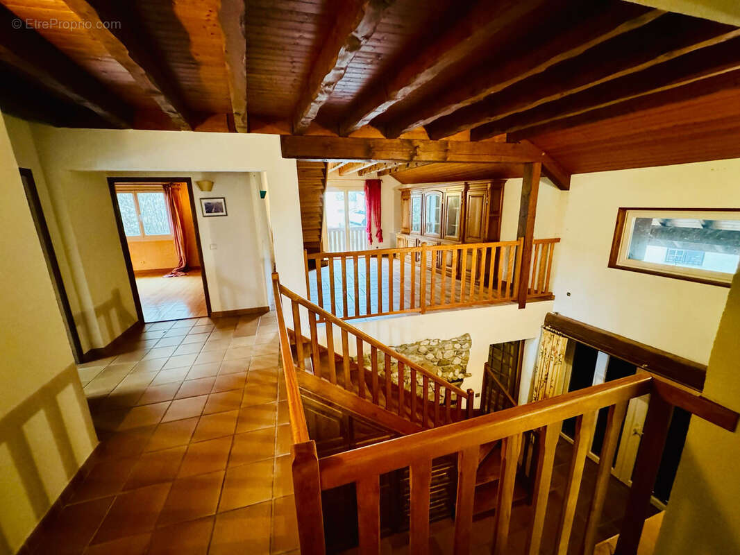 Maison à ALLONZIER-LA-CAILLE