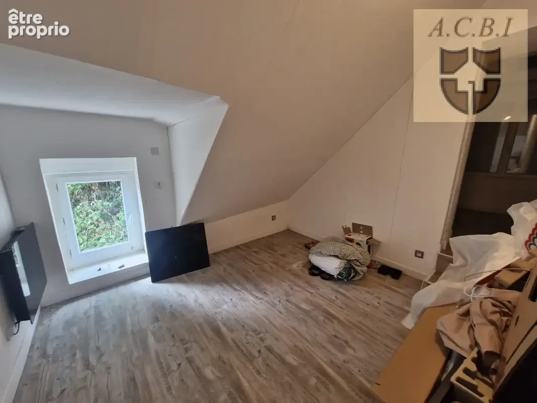 Maison située secteur Saint Ouen proches commerces et écoles. - photo 3
