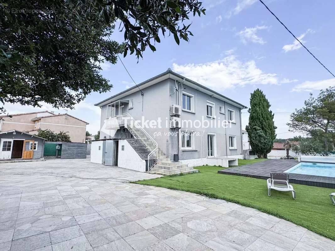 Maison à CORNEBARRIEU