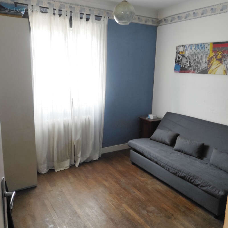 Maison à CHAMPCEVINEL