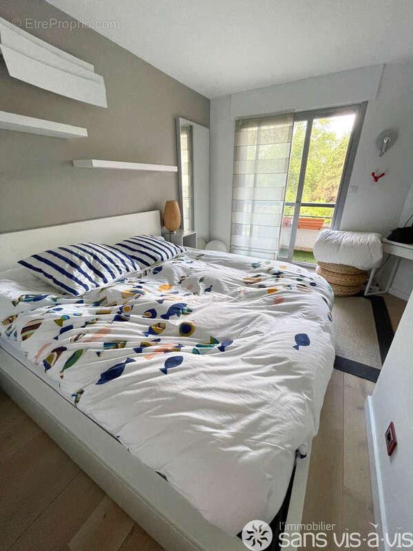 Appartement à SURESNES