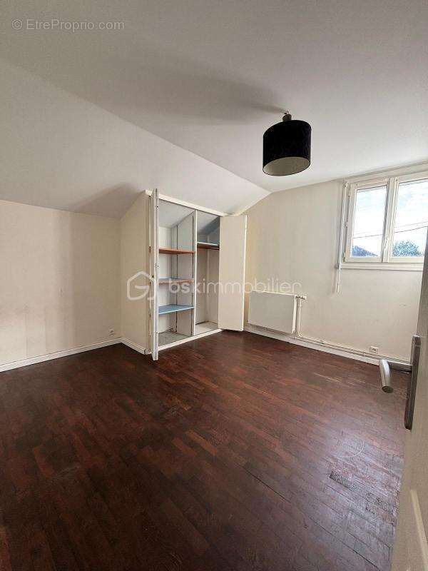 Maison à NEUILLY-PLAISANCE