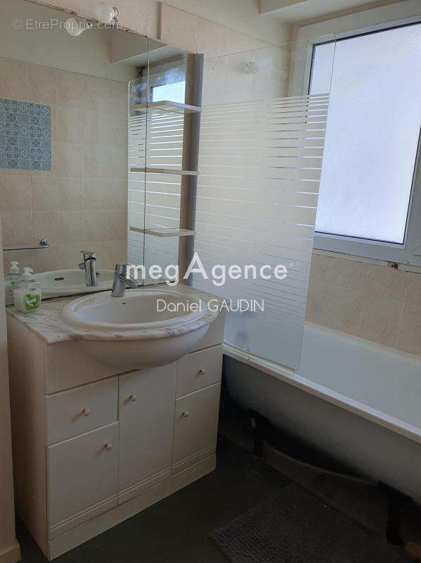 Appartement à COGNAC