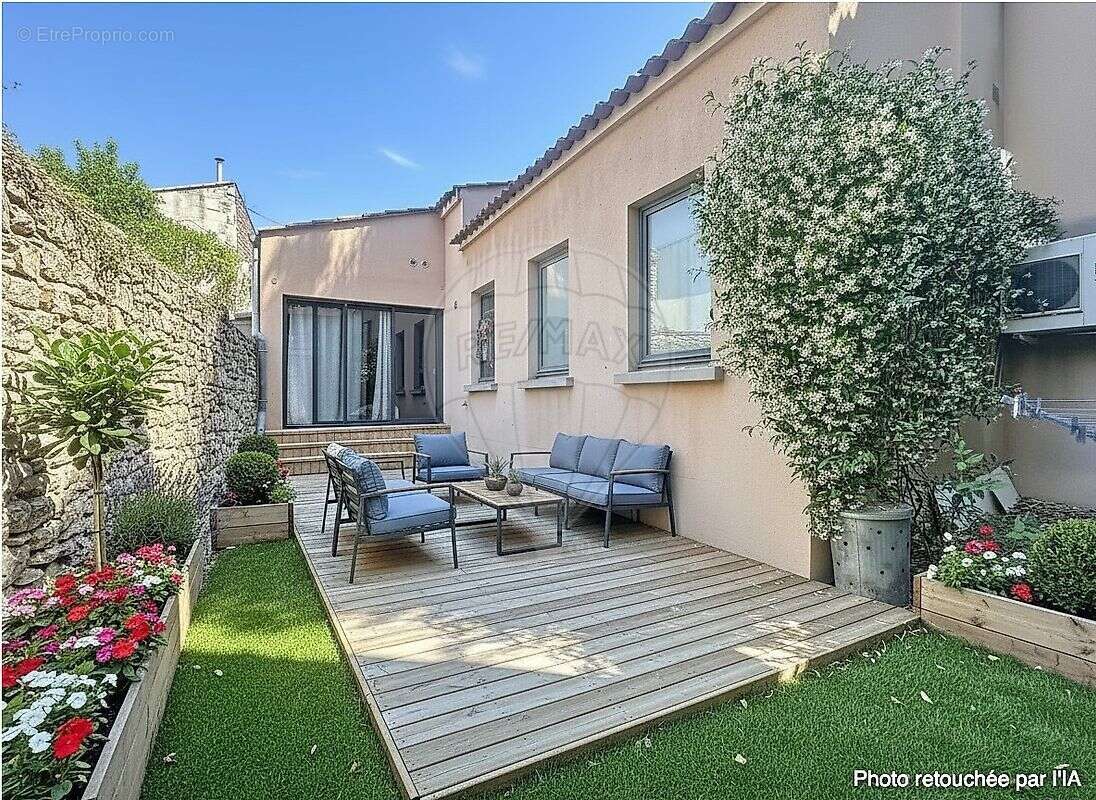 Maison à NIMES