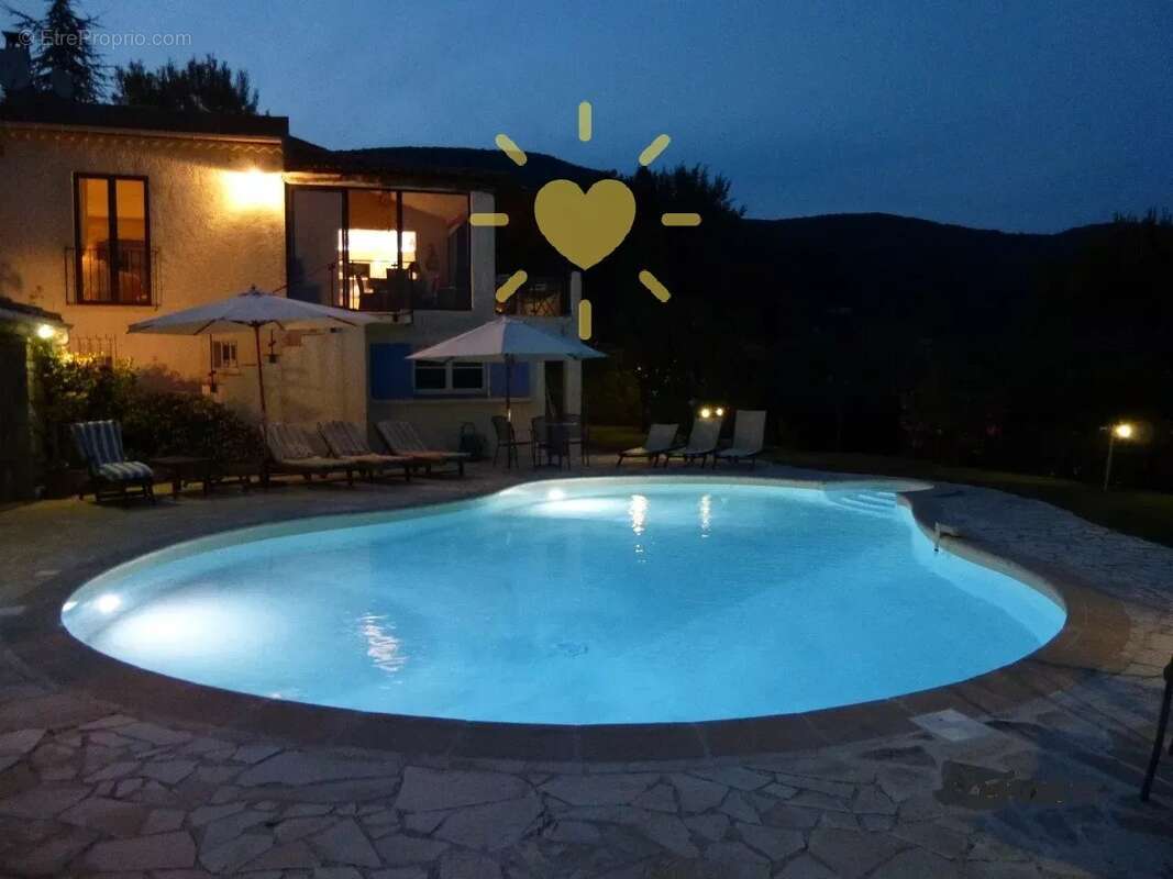 BARGEMON : Très jolie villa avec vue panoramique - photo 58