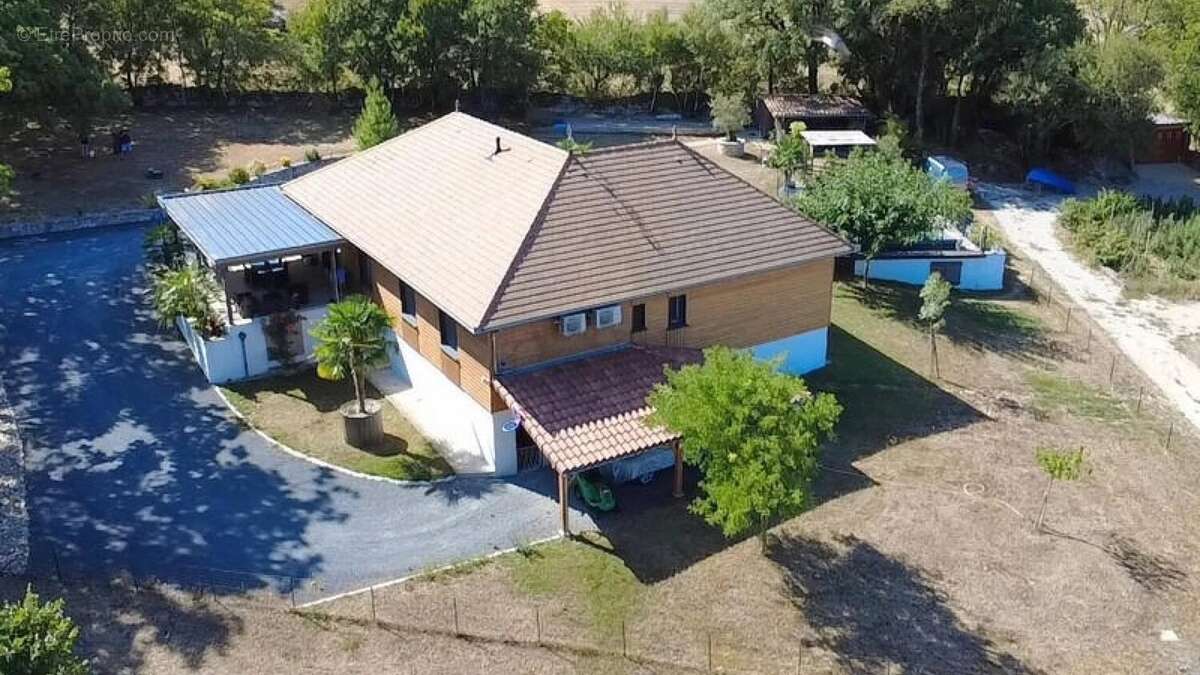 Maison à LABASTIDE-MURAT