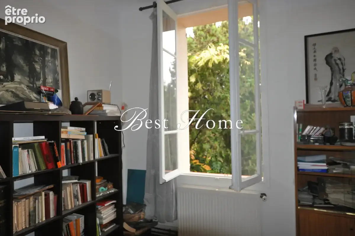  EXCLUSIVITE - Vente  Maison de ville NIMES avec jardin et garage- - photo 8