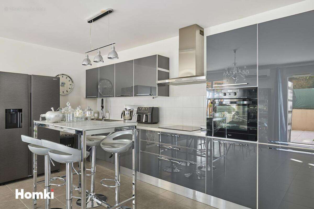 Appartement à MARSEILLE-10E