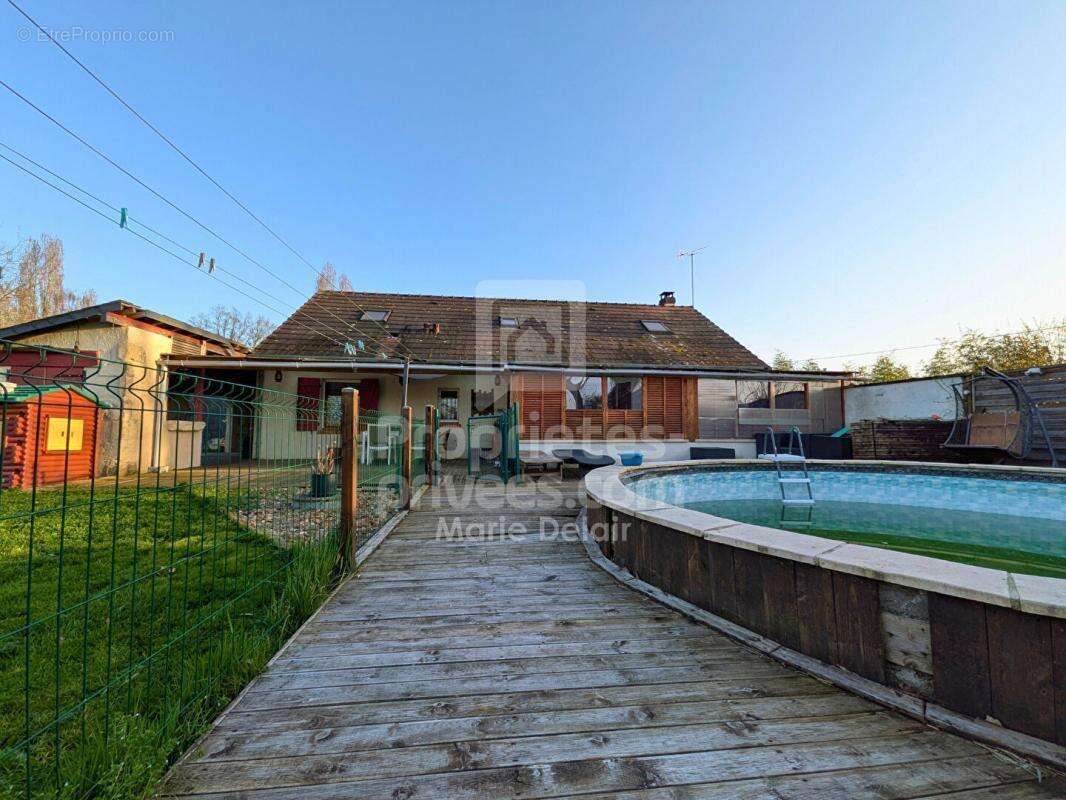 Maison à POUGUES-LES-EAUX