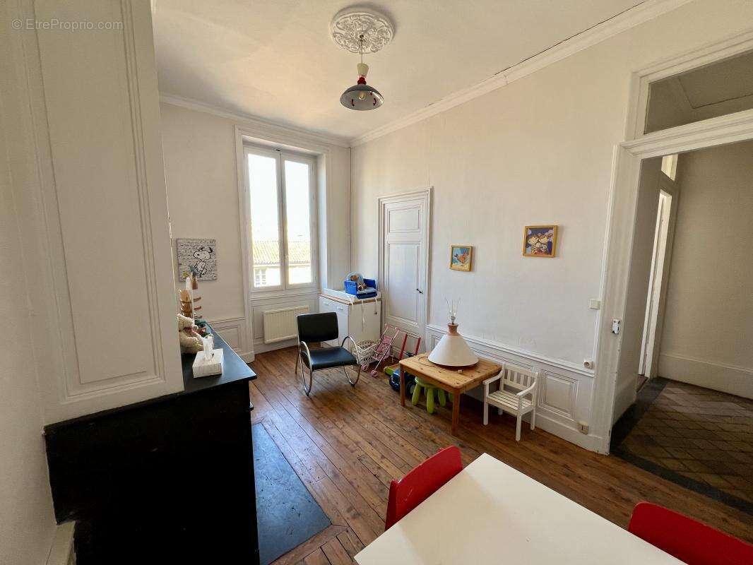 Appartement à VILLEFRANCHE-SUR-SAONE