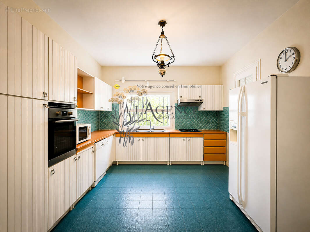 Villa sur les hauteurs de miomu - photo 4