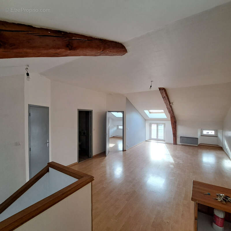 Appartement à LANGOGNE