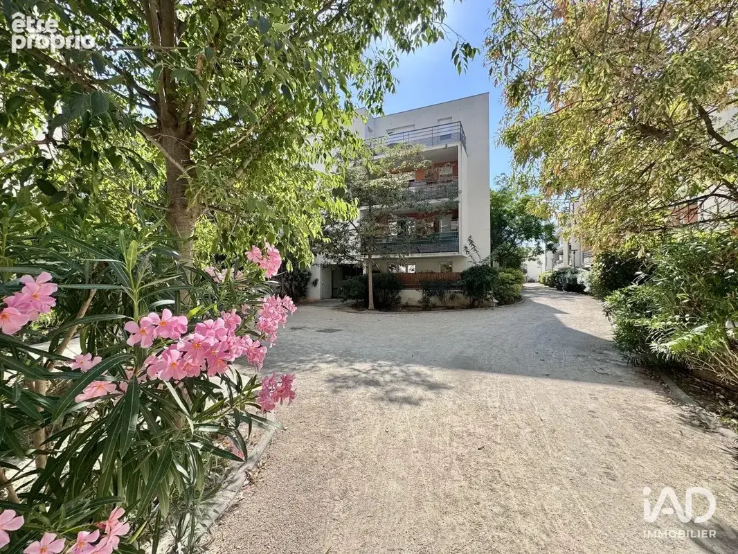 Photo 1 - Appartement à NIMES