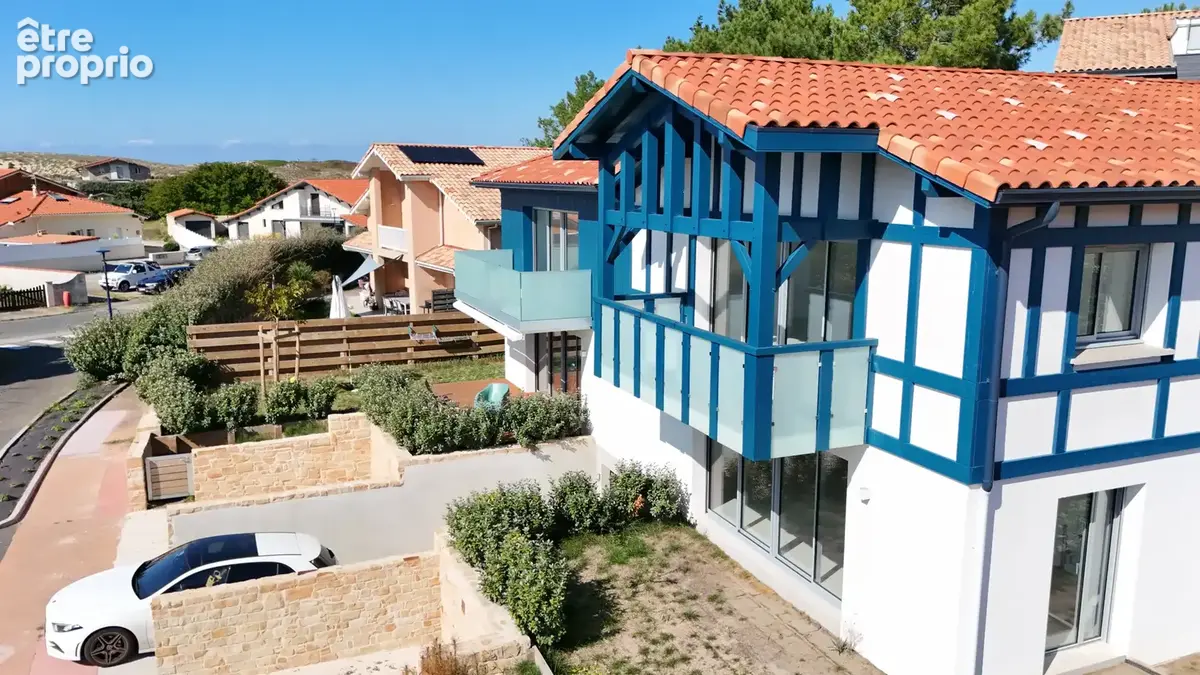 Appartement t3 - deux pas de l'ocean - vue dune & pyrenees - photo 8