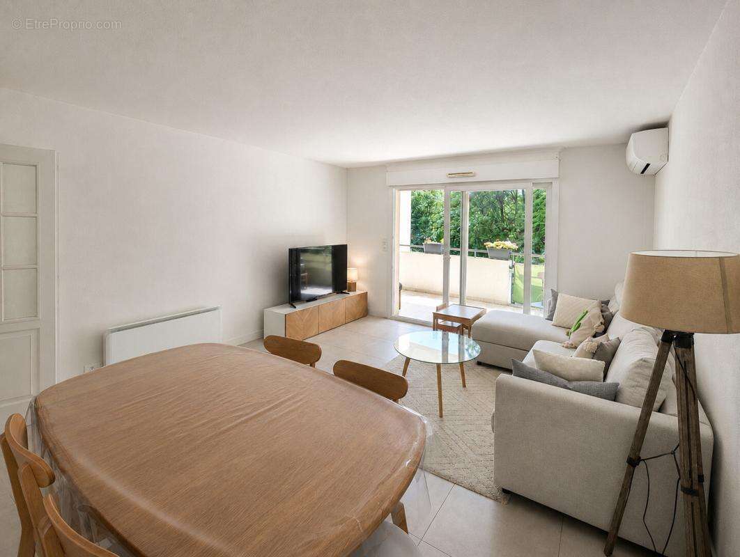 Appartement à CAGNES-SUR-MER