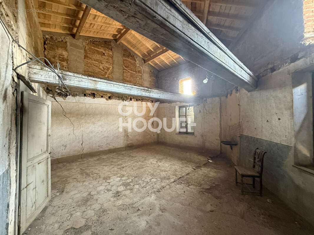 Maison à SAINT-LAURENT-D&#039;AGNY