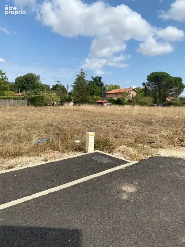 Terrain à MONTAUBAN