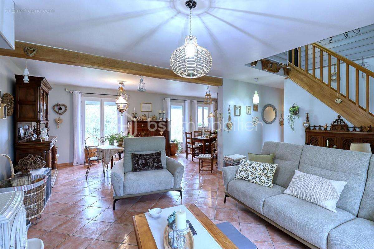 Grande maison familiale (8 pièces / 4 Chambres) à Hodenc en Bray – 15 minutes de Beauvais et Gournay-en-Bray - photo 8