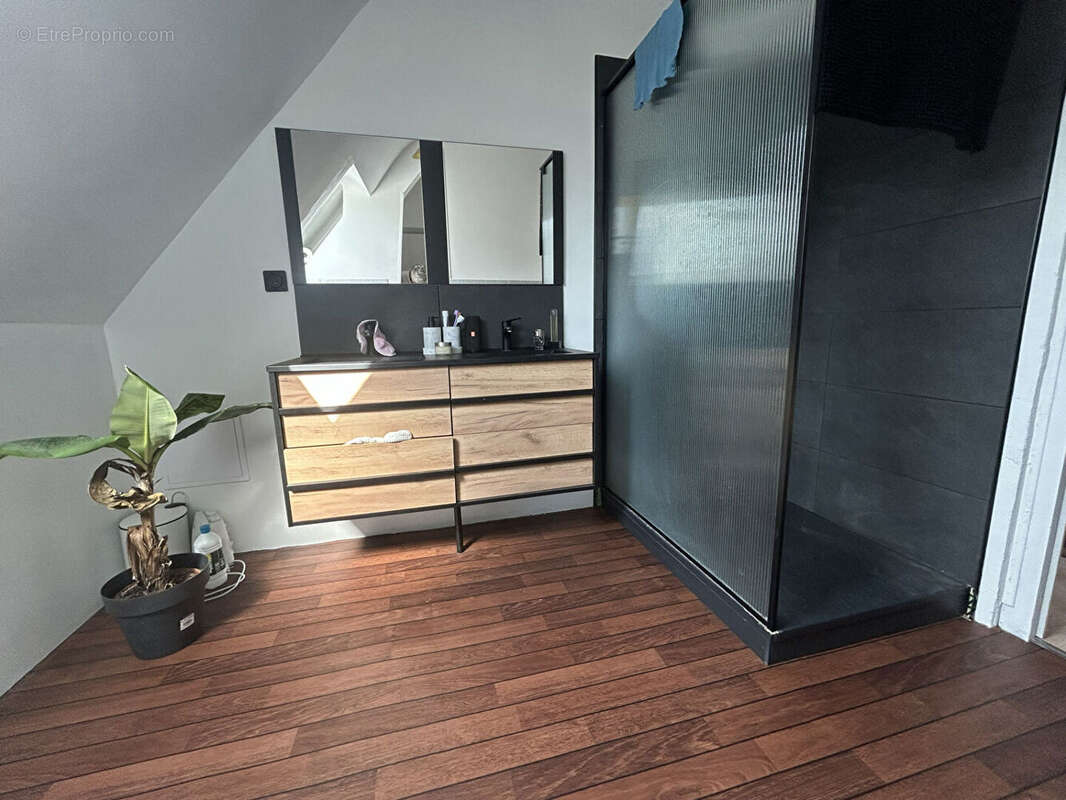Maison spacieuse 7 pièces à vendre a moins de 200 m du centre ville de Quimper - photo 8