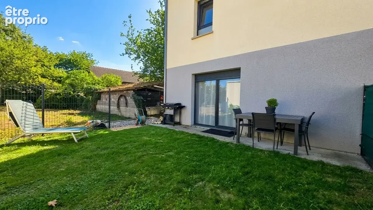 Photo Appartement à Mions au prix de 279 000€