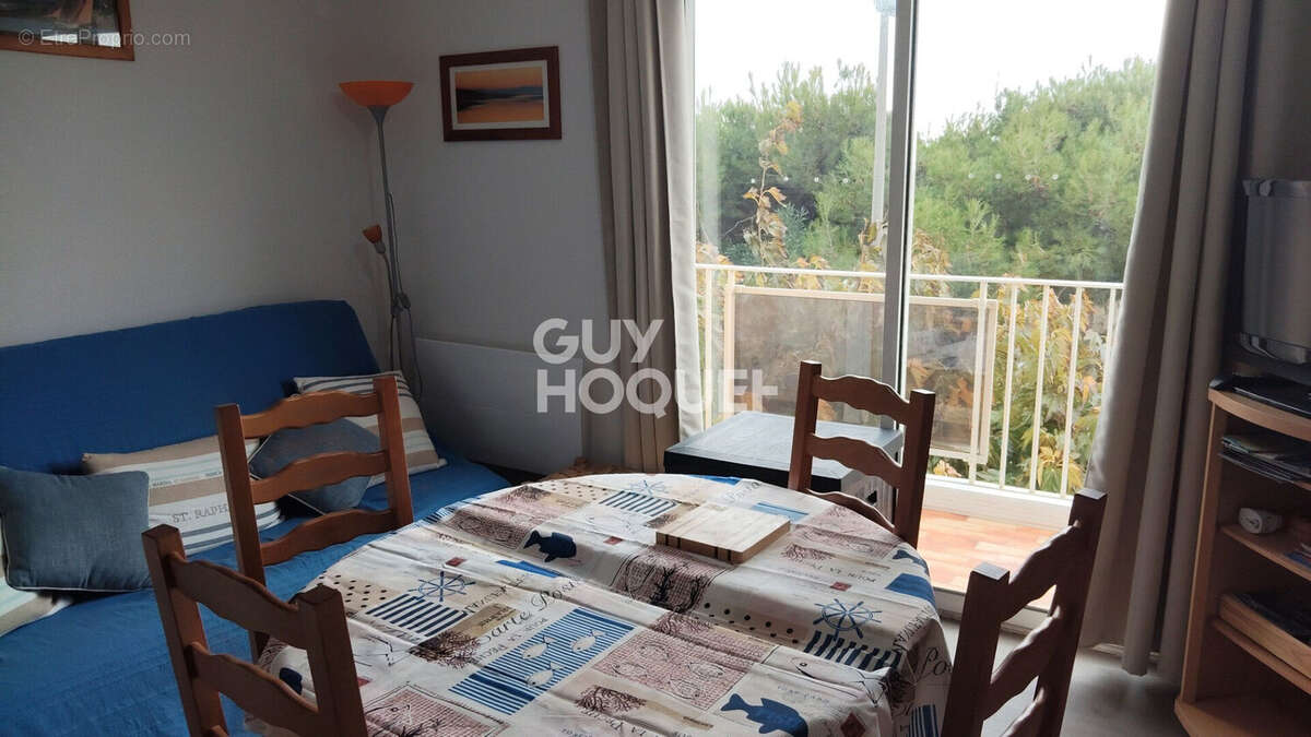 Appartement à FLEURY