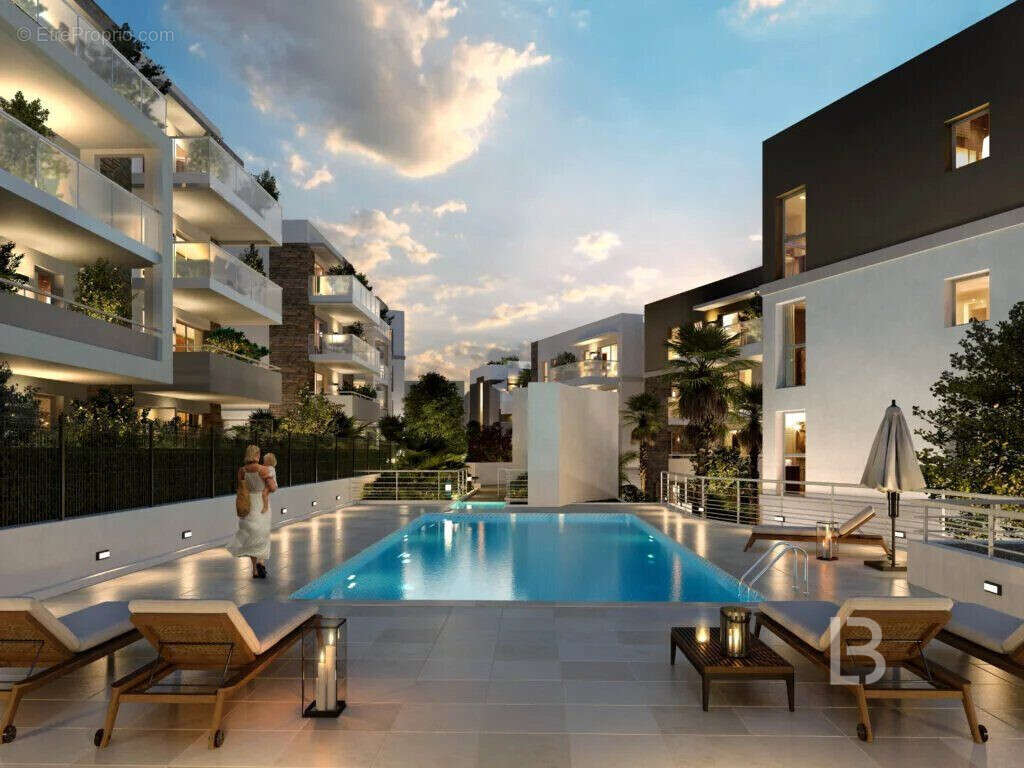 Appartement à SAINT-LAURENT-DU-VAR