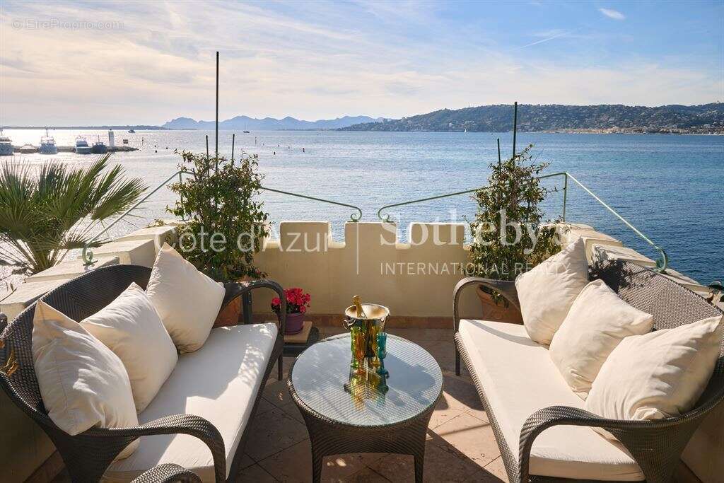 Maison à ANTIBES