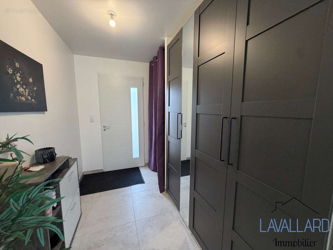 Maison 92 m² à Guillaucourt  - photo 4