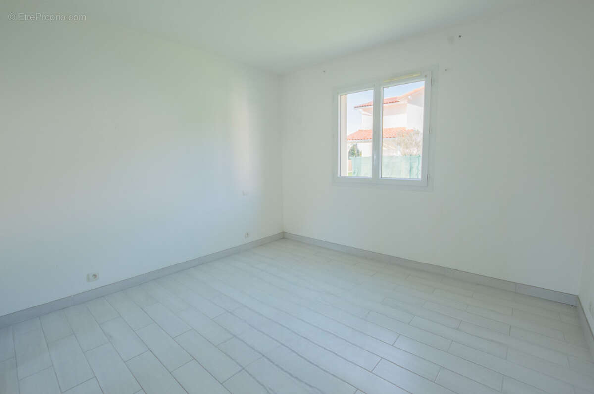 Maison à SAINT-PALAIS-SUR-MER