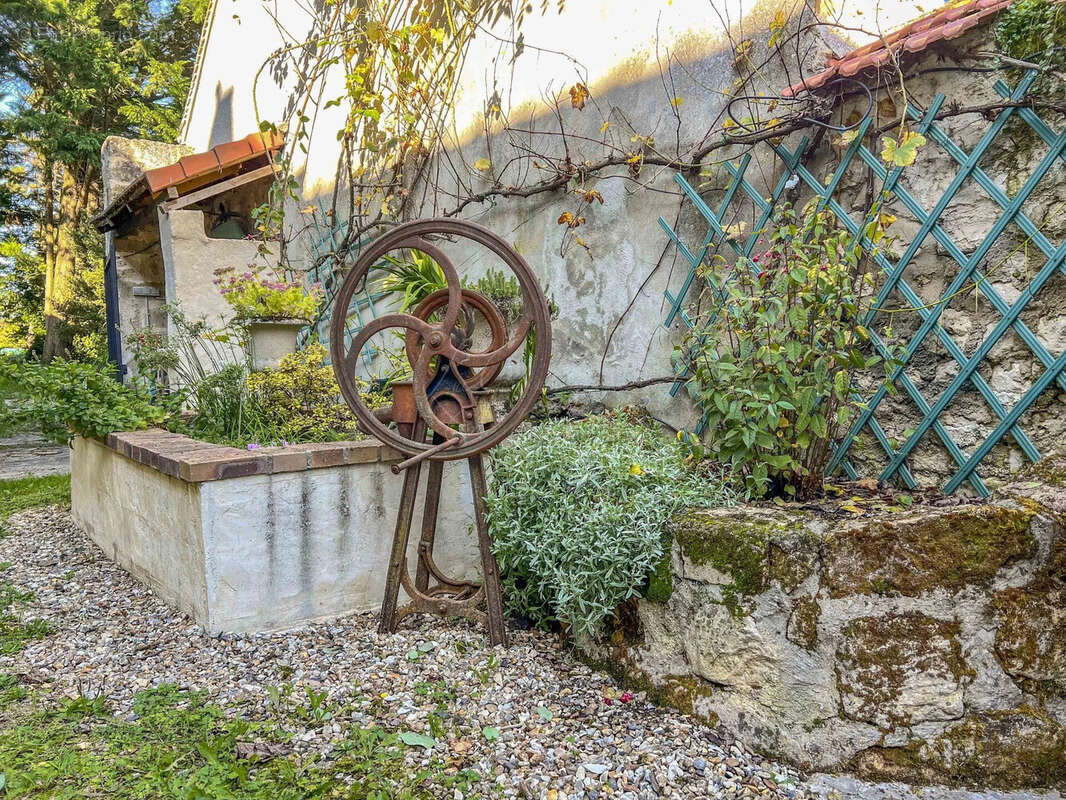 Maison 294 m² à Us  - photo 6