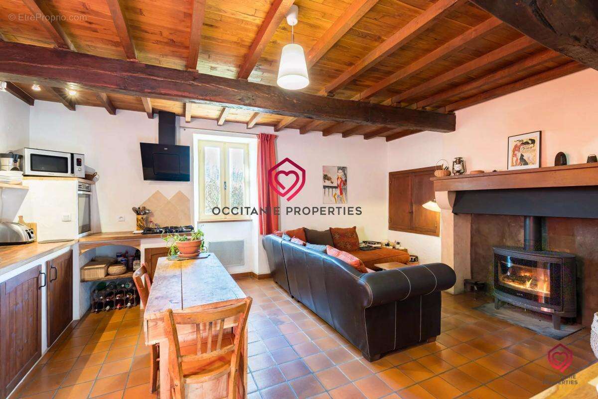 Maison à SALIES-DU-SALAT