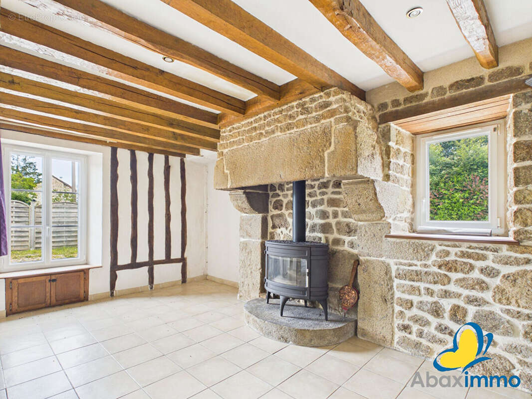 Maison à PUTANGES-PONT-ECREPIN