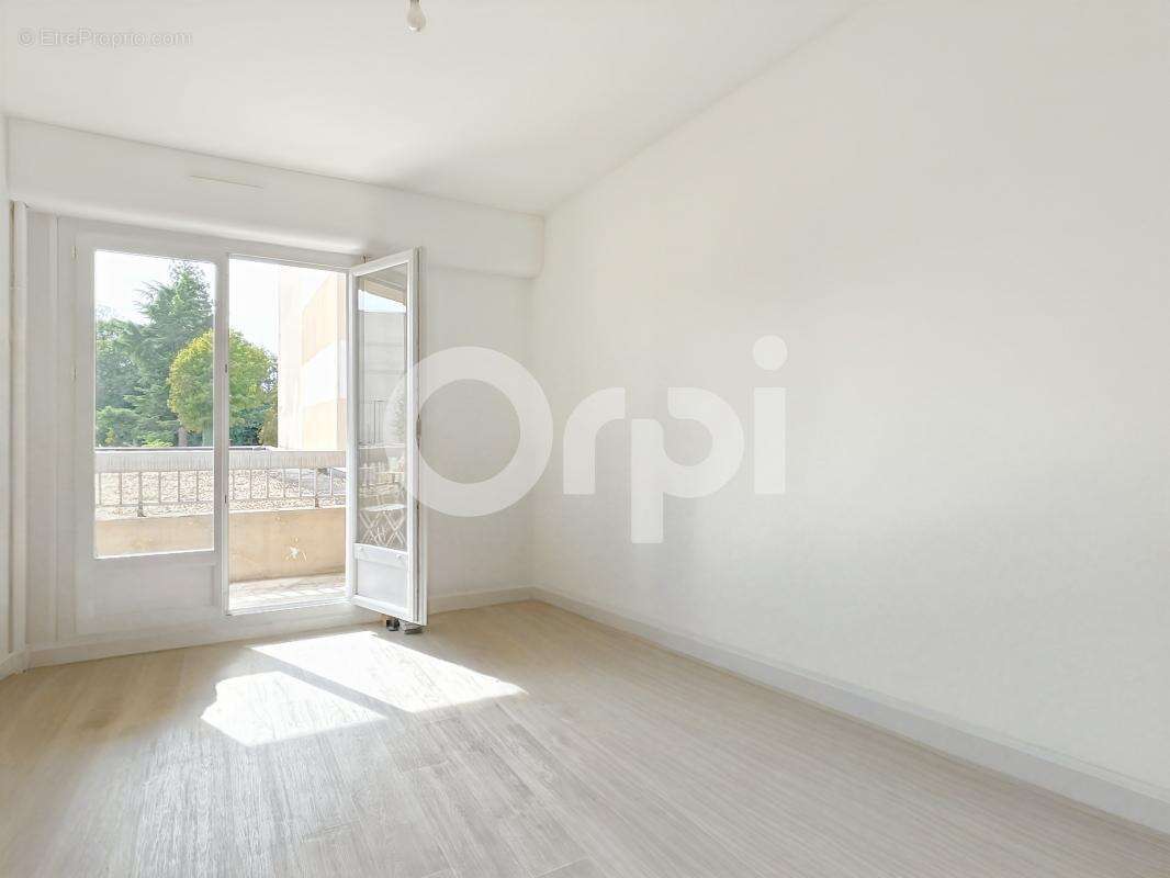 Appartement de 88 m² en hyper-centre d'Evreux - photo 5