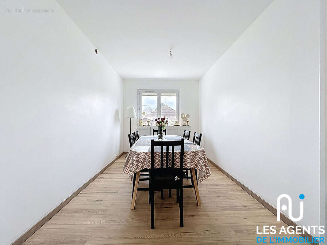 Maison à MEUNG-SUR-LOIRE