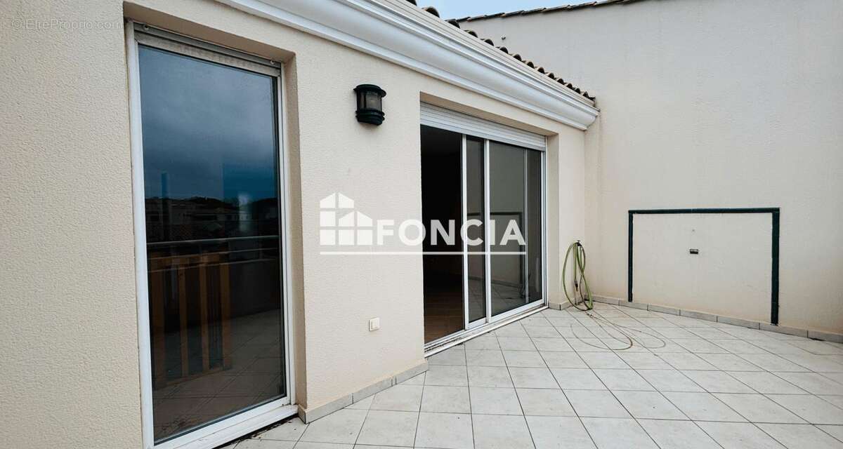 Appartement à SIX-FOURS-LES-PLAGES