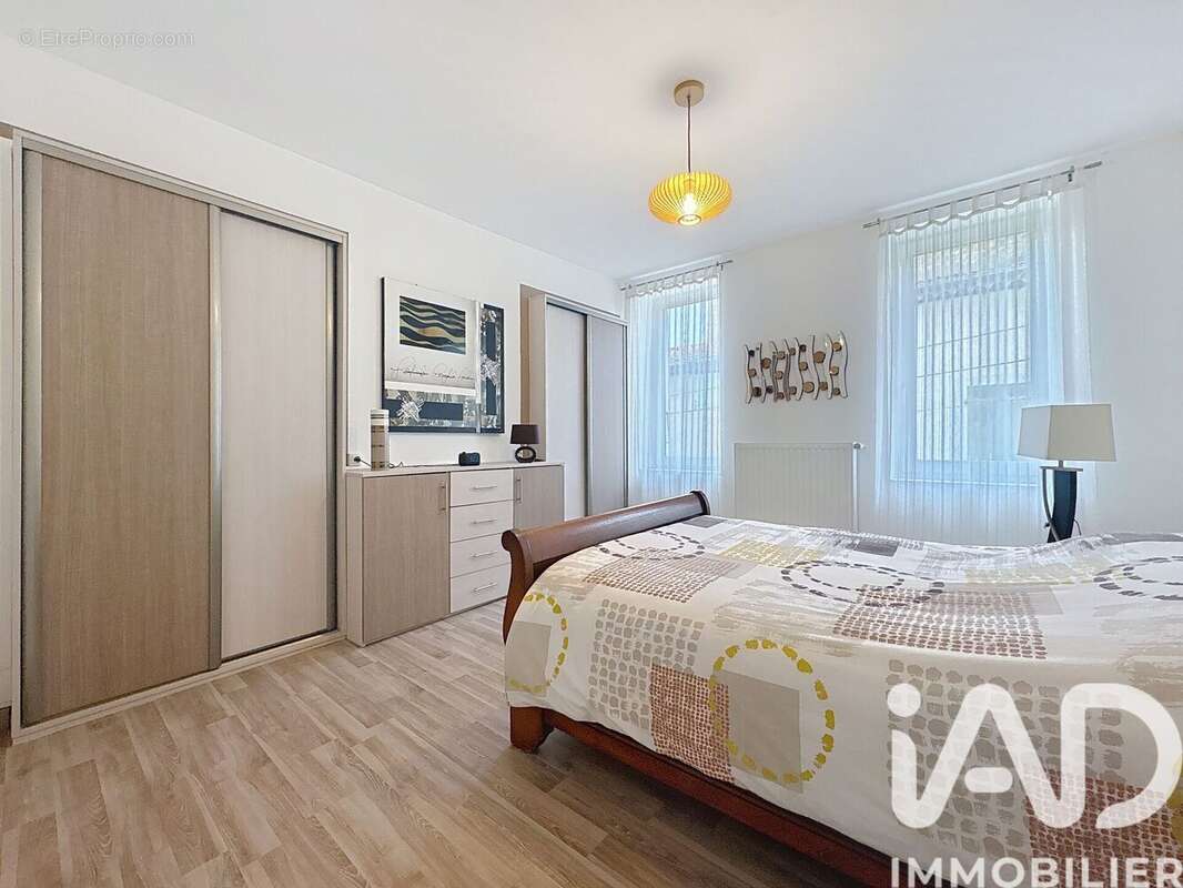 Photo 6 - Maison à NISSAN-LEZ-ENSERUNE