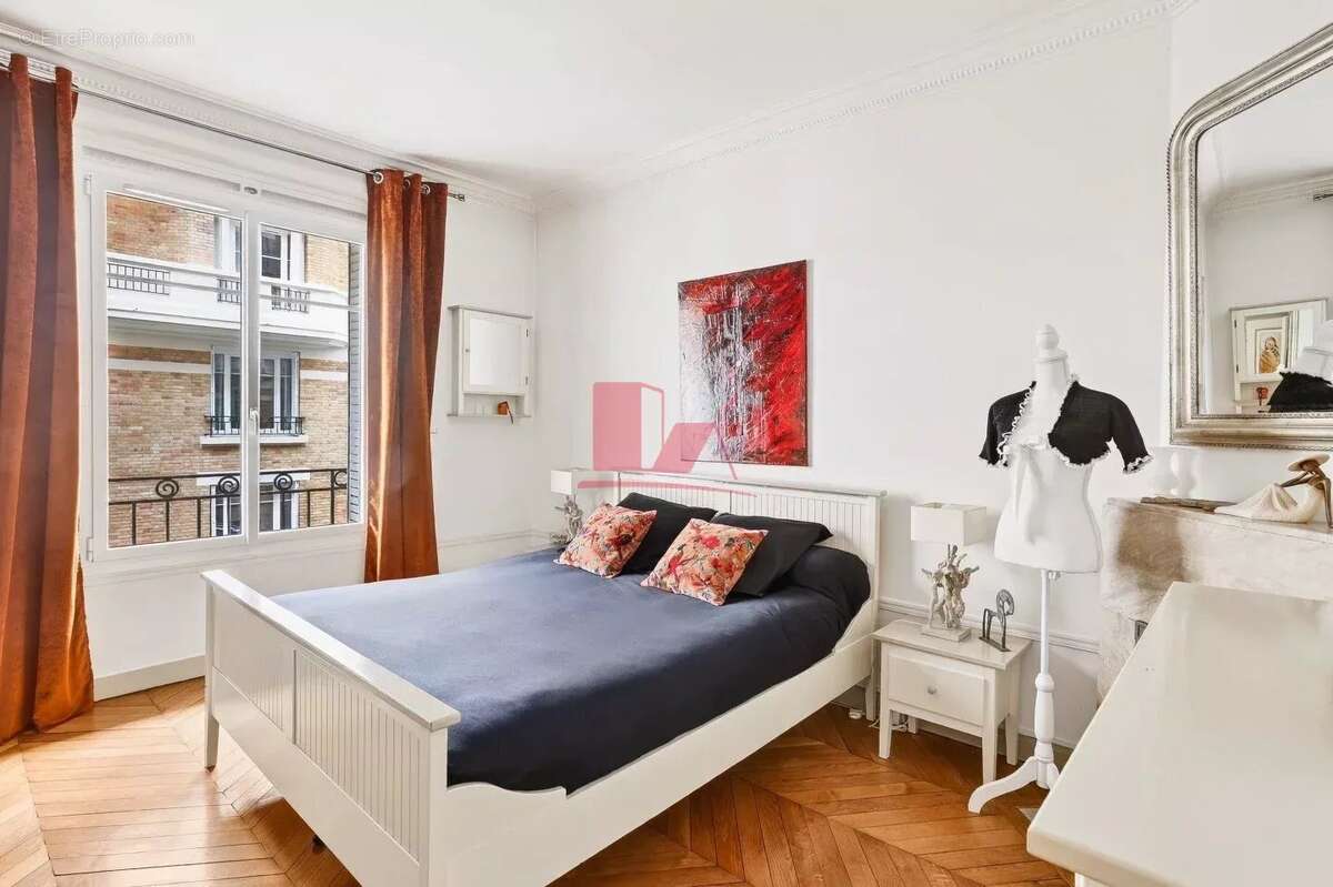 Appartement à ISSY-LES-MOULINEAUX