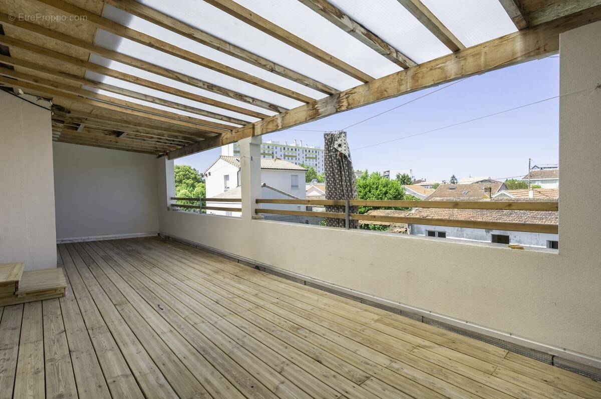 Appartement à CENON