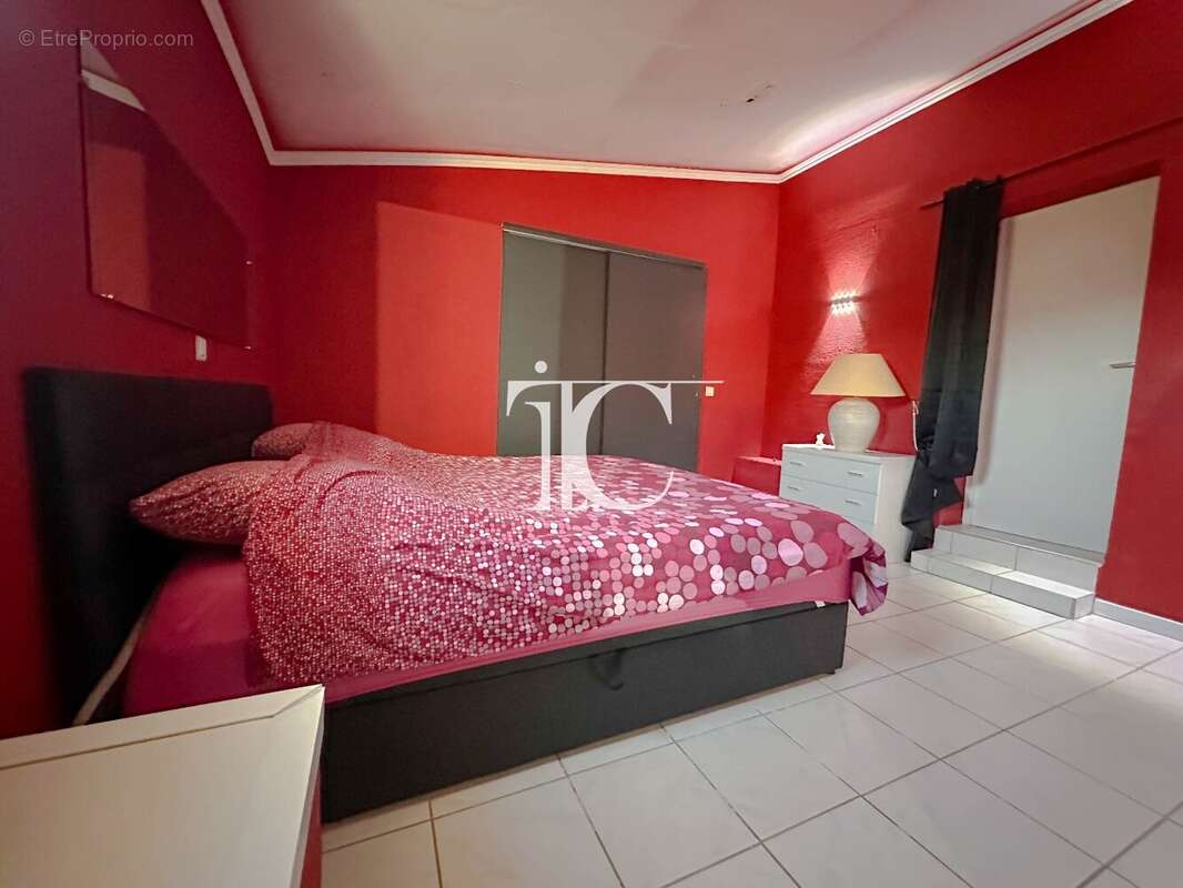 Maison à SAINT-AMBROIX