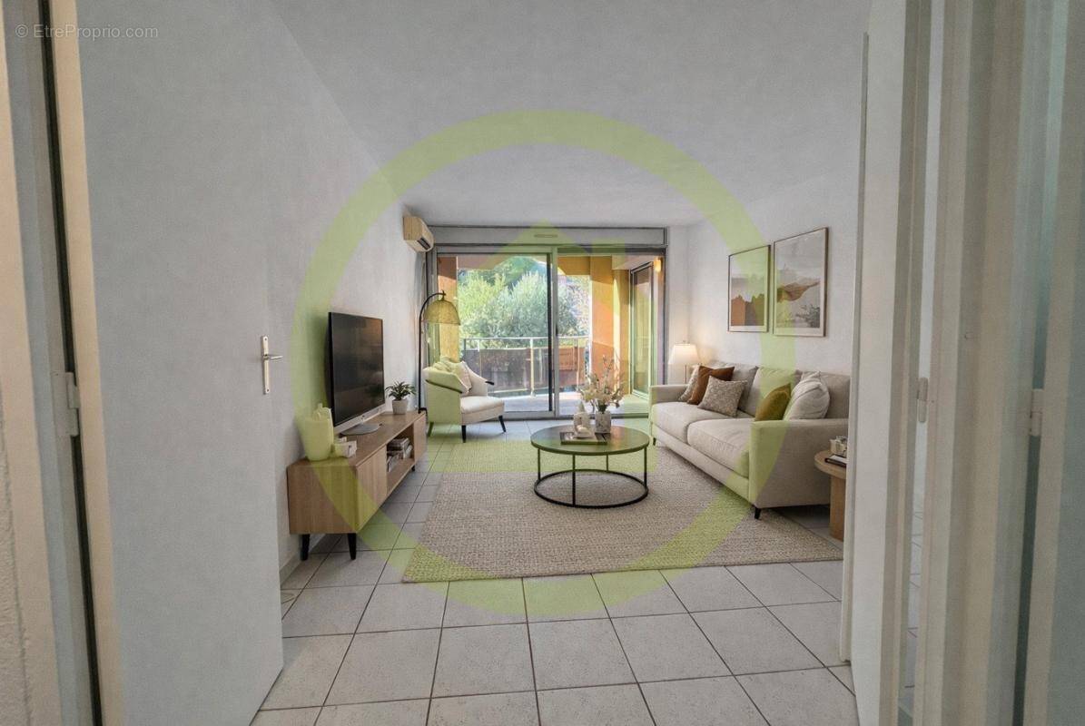 Appartement à THEOULE-SUR-MER